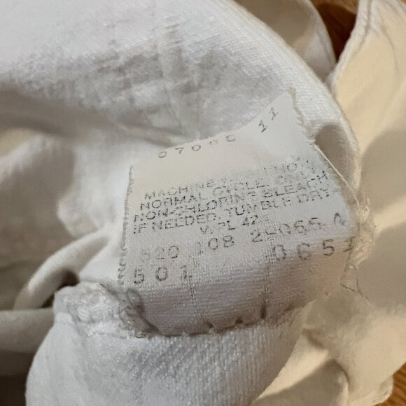 Vintage 80s Levi's 501 White Button-Fly Distressed USA Made Jeans - Men's 31x28 - Picture 8 of 8